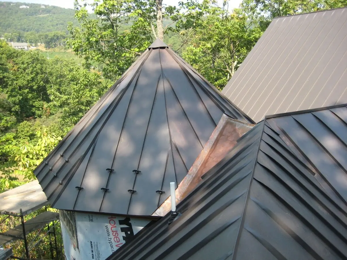 Professional Roof Tarp Installation by Craftsman Roofing in West Albany